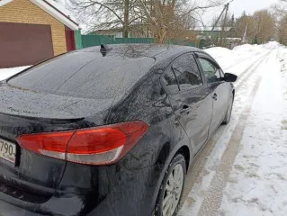Kia Cerato 2017 года, 149 л.с., VIN: XWEFX417BHC001161. Автомобиль КИА YD, 2017 г.в. Находится в залоге банка ВТБ (ПАО). Имеет дефекты по кузову, дефектовка отсутствует.