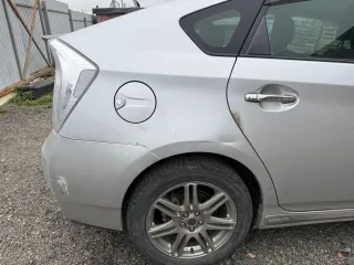 Toyota Prius 2014 автомобиль марки Toyota модель Prius 2014 г.в. номер кузова ZVW35-3065720. Ознакомление с документами на продаваемое имущество и с реализуемым имуществом производится по адресу нахождения имущества по предварительному письменному запросу по электронной почте 669906@bk.ru…