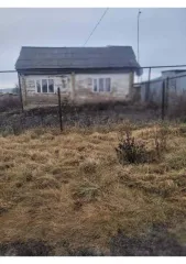 Дом 41,9 кв.м и участок 515 кв.м, Самарская область. Жилое здание, площадь: 41,9 кв.м., кадастровый номер: 63:21:0103003:220 и земельный участок, площадь: 515 кв.м., категория земель: земли населенных пунктов, разрешенное использование: для ведения личного подсобного хозяйства, кадастровый номер…