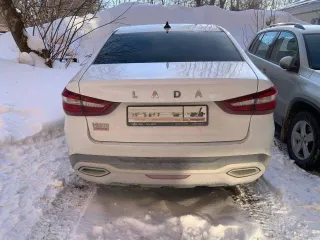 Автомобиль Lada Vesta 2023 года выпуска, мощность 106.1 л.с., пробег 50000 км. VIN: XTAGFL110R0735192. Имущество находится в залоге.