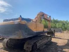 Экскаватор гусеничный Hyundai R300LC-9SH, заводской номер HHKHZ808LE0000183, 2014 год выпуска, госномер 58 УЕ 9248 (63 СВ 9366). Экскаватор гусеничный Hyundai R300LC-9S, заводской номер HHKHZ810LE0001178, 2014 год выпуска, госномер 58 УЕ 9241 (63 СВ 9362). Трактор ДТ-75 ДЕРС2 с буровой установкой…