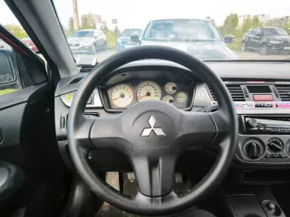 Mitsubishi Lancer 2006, 98 л.с., 299225 км. Легковой автомобиль, марка: Mitsubishi, модель: Lancer 1.6, год изготовления: 2006, цвет: серый, изготовитель (страна): Япония, разрешенная максимальная масса: 1750 кг, масса без нагрузки: 1260 кг, VIN: JMBSNCS3A6U020295, ПТС: 78ТТ 014498, г/н: Х389ЕР72…