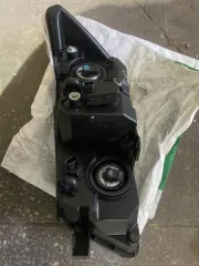 Картонные коробки с надписями на иностранном языке «Xsenia», внутри которых предположительно находятся держатели для LED-модулей, черного и белого цветов, сложной формы, из резины упакованные в индивидуальные пакеты по 1000 шт., грузовых мест - 7. Робот-мойщик окон, грузовых мест 3, количество штук…