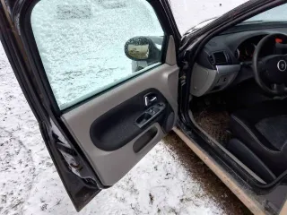 Renault Symbol, 2008 года, 98 лс, 122861 км, легковой автомобиль, марка: Renault, модель: Symbol LE2 NR, год изготовления: 2008, цвет: черный, VIN: VF1LBVA0540535209, ПТС: 59РО735676, г/н: Н516КУ159, мощность двигателя, л. с. (кВт): 98 (72,06)