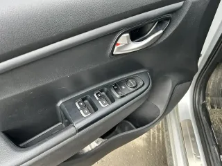 KIA RIO 2021 года выпуска KIA RIO VIN: Z94C251BBNR172035, модель KIA VJNJRS 2021 года выпуска