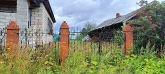 Земельный участок 1216 кв.м и жилой дом 235,9 кв.м, Пермский край. Земельный участок, площадью 1 216 кв.м, расположенный по адресу: Пермский край, г. Пермь, мкр. Новые Ляды, ул. Лядовская, д. 44, кадастровый (условный) номер: 59:01:5110063:6. Жилой дом, общей площадью 235,9 кв.м, расположенный по…
