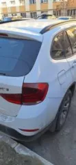 BMW X1 xDrive20d, 2013 год, VIN: X4XVP99400VU68067. Двигатель: бензиновый, 1995 см³, 184 л.с. (135 кВт). Цвет кузова: белый.