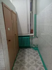 Земельный участок 4532 кв.м с учебным корпусом 2392,3 кв.м, регион Архангельская область. Участок площадью 4532 кв.м, кадастровый номер 29:23:010202:38 (реестровый номер федерального имущества П11310002370), категория земель – земли населенных пунктов, вид разрешенного использования – для…