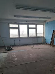 Нежилое здание школы 64:20:041101:323 и земельный участок 64:20:041101:117 - нежилое здание, расположенное по адресу: Саратовская область, Марксовский район, с. Яблоня, ул. Центральная, д. 15, общей площадью 2416,3 кв. м, кадастровый номер 64:20:041101:323. Земельный участок, расположенный по…