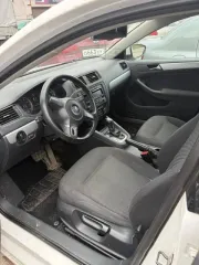 Volkswagen Jetta, 2012 года, 105 лс, 214144 км, АКПП. Автомобиль легковой, марка: Фольксваген джетта, модель: Volkswagen Jetta, VIN: WVWZZZ16ZCM137026, гос. рег. номер: M919EE35, год изготовления: 2012.