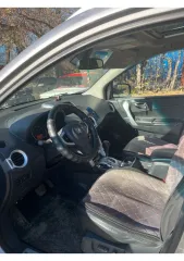 Renault Koleos 2008 года выпуска, VIN VF1VY0C0VUC266652. На момент осмотра автомобиль на ходу, имеет коррозию по кузову и сколы лакокрасочного покрытия. Ознакомление с имуществом по предварительной договоренности по электронной почте: 9513739194@mail.ru с указанием контактных данных.