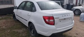 LADA Granta, 2023 год, VIN XTA219040R1013027.