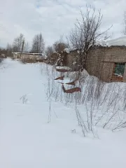 Земельный участок 12240 кв.м и нежилое здание 1556 кв.м, Псковская обл. Земельный участок площадью 12240 кв. м, кадастровый номер 60:14:0045201:27. Категория земель – земли населенных пунктов. Вид разрешенного использования – для размещения производственной базы, помещений. Нежилое здание площадью…