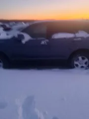 Volkswagen Touareg 2004 года, государственный номер В780МУ 186, VIN WVGBG77L95D006744. Автомобиль не эксплуатировался длительное время, его техническое состояние и исправность неизвестны, обслуживание не проводилось. ПТС и СТС отсутствуют. Транспортное средство продается в текущем виде…