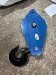 Годные остатки оборудования и запчастей согласно приложению. Проверка исправности имущества не проводилась. Товаросопроводительные документы не передавались. Погрузка и транспортировка имущества с места хранения осуществляется покупателем за его счет. Имущество продается в том виде, комплектности и…