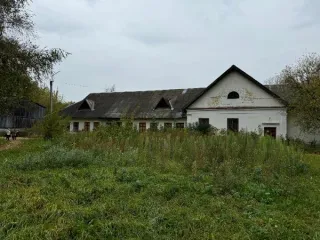 Нежилое помещение 248,5 кв.м, г. Рыбинск, Ярославская область, расположенное по адресу: Ярославская область, г. Рыбинск, ул. Вяземского, д. 9, пом. II, назначение: нежилое, площадью 248,5 кв.м., этаж № 1, кадастровый номер 76:20:020101:210. Общая площадь: 248.5.