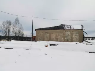 Нежилое здание конторы ДОЗа общей площадью 271,2 кв.м с кадастровым номером 21:10:200110:159, расположенное по адресу: Чувашская Республика, р н. Ибресинский, с/пос. Буинское, пгт. Буинск, ул. Заводская, д. 20