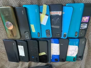 Xiaomi Redmi 9, Redmi, Redmi Note 8, Redmi Note 12 Pro, Redmi Note 11S, Redmi Note 9, Redmi 12C, Redmi 8A, телефон Redmi в корпусе синего цвета, Xiaomi Redmi 9C. Рабочее состояние не проверялось, зарядные устройства отсутствуют, документы отсутствуют.