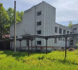Земельный участок, категория земель - земли населенных пунктов, вид разрешенного использования - бытовое обслуживание, площадь - 1 200 кв. м, кадастровый номер 12:05:0704007:1307,  с расположенным на земельном участке объектом незавершенного строительства, степень готовности - 62 процента…