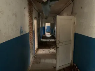 Контора 298 кв. м и земельный участок 1466 кв. м в Вологодской области. Кадастровый номер здания: 35:19:0309007:169. Назначение: нежилое. Количество этажей: 1, подземных этажей: 0. Общая площадь здания: 298 кв. м. Адрес: Российская Федерация, Вологодская область, Устюженский район, деревня…