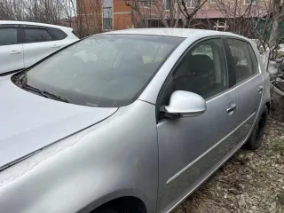 Volkswagen Golf, 2008 Транспортное средство VOLKSWAGEN GOLF, 2008 г.в., VIN: WVWZZZ1KZ9W018352 Транспортное средство – VOLKSWAGEN GOLF, 2008 г.в., VIN: WVWZZZ1KZ9W018352. Состояние: транспортное средство не на ходу, перемещено на стоянку на эвакуаторе, отсутствуют передние фары, передний бампер…