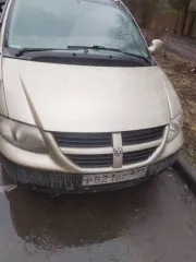 Dodge Caravan, 2004 Dodge Caravan, 2004 года, 150 лс, 253818 км еще DODGE CARAVAN SЕ, 2004 г.в., vin 1D4GP25B05B197007. Тех. состояние - на ходу, 253к пробег, Двигатель 2.4l коробка автомат. Двигатель и коробка работают отлично. Руливая рейка после переборки.заменены- передние рычаги, рулевые тяги…