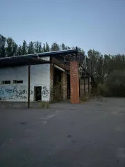 Объект незавершенного строительства «Станция технического обслуживания автомобилей с автомойкой на два поста» степень готовности 70%, общей площадью 618 м², кадастровый номер 31:05:0209004:341. Расположен по адресу: Белгородская область, Старооскольский район, село Каплино, улица Чеснокова, дом 47…