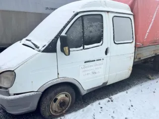 Грузовик 3035КК 2012 года. VIN: XUJ3035KKC0000399. Год выпуска: 2012. Цвет кузова: белый. Модель, № двигателя: *421600*С0600463*. Мощность двигателя: 106,8 л.с. (78,5 кВт). Рабочий объем двигателя: 2890 см³. Тип двигателя: бензиновый. Разрешенная максимальная масса: 3500 кг. Масса без нагрузки…