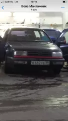 Легковой седан VOLKSWAGEN VENTO, 1993 г.в., Гос.регистр знак Е662УЕ99, VIN WVWZZZ1HZPW293440, цвет: синий, мощн. Двиг. 85 л.с., объем двиг. 1985 см куб