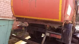 Автомобиль МКЗ 4605 на шасси КАМАЗ 53605-62 (Мусоровоз), VIN X89104605D0AA3037, 2013 г.в. Ознакомиться с имуществом и документами возможно в период с 26.05.2025, направив запрос на адрес электронной почты организатора торгов: grudininau@yandex.ru