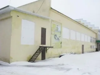 Здание 2319,9 кв.м. и земельный участок 6823 кв.м., Липецкая область, г. Грязи - Здание, расположенное по адресу: Российская Федерация, Липецкая область, Грязинский муниципальный район, городское поселение город Грязи, город Грязи, улица Песковатская, дом 32а, с кадастровым номером…