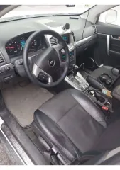 Chevrolet Captiva 2014 года выпуска, VIN XUUCD266JD0004217, госномер Р032ХХ178. Является совместно нажитым имуществом.