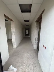 Имущественный комплекс в Татарстане: здание цеха забоя 1072 кв.м, контора 589.3 кв.м, гараж 294.6 кв.м, склад минеральных удобрений 1186.2 кв.м, арочный склад 657 кв.м, зернохранилища 620.4 кв.м и 625.5 кв.м, пункт технического обслуживания 388.7 кв.м, фуражный склад 1124.7 кв.м, зерносклады 629.2…