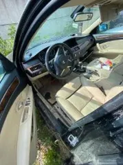 Автомобиль BMW 530i черного цвета, государственный регистрационный знак Р 176 ЕН 40 РУС. Ключи и документы отсутствуют. Сведения о комплектности и работоспособности отсутствуют. Продается в имеющемся состоянии. Покупатель самостоятельно принимает решение о необходимости приведения в надлежащее…