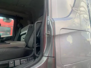 Грузовой тягач седельный SCANIA P440 A6X4HZ, 2018 года YS2P6X40002148621