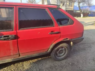 Автомобиль легковой, ВАЗ 2109, 1990 г.в., VIN ХТА210900L0759490, гос. номер С419ХА93, цвет красный.