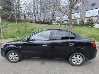 KIA Rio 2011. Автомобиль марки KIA модель Rio 2011 г.в. VIN-номер XWEDH411BB0007374. Ознакомление с имуществом по согласованию с организатором торгов - uskova_ekaterina@internet.ru, 8(983)-510-25-53.