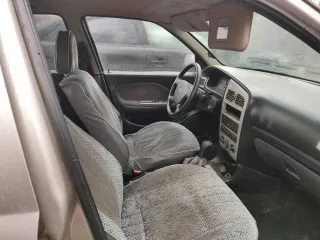 Легковой автомобиль CHERY A15(SQR7160А156) VIN XUVDA11A180010336, 2007 г. в., цвет серый. Автомобиль в неисправном состоянии, требует капитального ремонта.