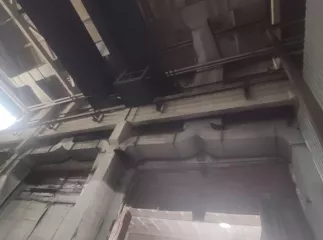 Двухэтажное здание производственного корпуса общей площадью 5264,7 кв.м., кадастровый номер 73:24:041014:270, по адресу: г. Ульяновск, ул. Энтузиастов, д. 1А. Одноэтажное здание маслохранилища, назначение нежилое, кадастровый номер 73:24:041014:262, общей площадью 121,9 кв.м., по адресу: г…