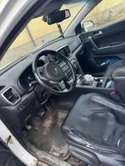 Kia QLE (Sportage). 2018 года выпуска, цвет - белый, VIN XWEPH81ADK0034961, государственный номер M868TK29, номер кузова (прицепа) XWEPH81ADK0034961, номер двигателя JH037507, модель G4NA, двигателя объем двигателя - 1999 куб. см.