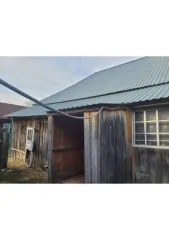 Доля дома 54,9 м² и участка 1664 м² в Ульяновской области. 1/3 доля в праве на жилое здание, площадь 54,9 кв.м., кадастровый номер 73:04:041702:92 и 1/3 доля в праве на земельный участок, площадь 1664 кв.м., категория земель: земли населенных пунктов, разрешенное использование: для ведения личного…