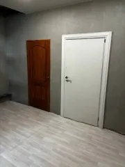Дом 189,9 кв.м и земельный участок 1492+/-27 кв.м в Кемеровской обл. Жилой дом, расположенный по адресу: Кемеровская область, Елыкаевское сельское поселение, деревня Жургавань, ул. Центральная, 51ж, имеющий общую площадь 189.9 кв.м, (кадастровый номер объекта недвижимости 42:04:0211016:331)…