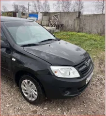 Lada Granta 2018 года, 87 л.с., пробег 162 963 км. Автомобиль легковой, модель LADA GRANTA, VIN XTA219010J0543366, госномер А779СН716. Год изготовления 2018. Транспортное средство имеет повреждения.