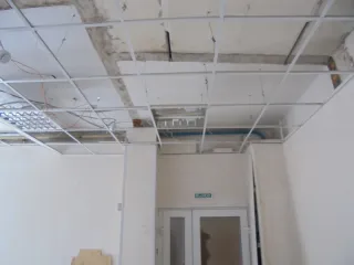 Производственное здание 1144,4 кв.м, земельный участок 1822 кв.м, Республика Башкортостан Производственное здание - 1 144,4 кв. м, 2-х этажное, право аренды на земельный участок - 1 822 кв. м, адрес: Республика Башкортостан, г. Уфа, ул. Индустриальное шоссе, д. 26, з/у 26/8, кадастровые номера…