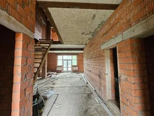 Жилой дом 377,1 кв.м, земельный участок 1 919 кв.м, адрес: Москва, вн. тер. г. муниципальный округ Коммунарка, Зимёнковская ул., д. 60, корп. 3, зем. уч. 60/3, 2-этажный, кадастровые номера 77:17:0120114:3696, 50:21:0120114:1055, земли населенных пунктов - для дачного строительства, ограничения и…