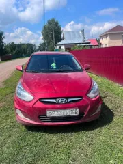 Hyundai Solaris, 2012 года, 107 лс, 211 842 км, VIN Z94CU41CACR175555, залог в пользу ПАО "Сбербанк".