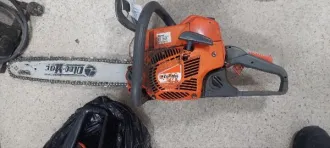 Бензопила Sturm с шиной и пильной цепью, пильная цепь, бензопила STIHL MS 440, бензопила STIHL MS 270, бензопила Oleo-Mac модели 941 С в корпусе оранжевого цвета, бензопила Урал, бензопила Карвер, бензопила STIHL MS 180 (пила цепная бензиновая).