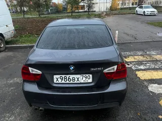 BMW 325I 2008 года выпуска. VIN-номер WBAVH31010A261028.