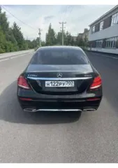 Mercedes-Benz E220D 4MATIC, 2019 Mercedes-Benz E-Класс, 2019 года, 194 лс, 240000 км, полный привод, АКПП еще Mercedes-Benz E-Класс, 2019 года, 194 лс, 240000 км, полный привод, АКПП еще автомобиль марки МЕРСЕДЕС-БЕНЦ E220D 4MATIC 2019 г.в. VIN - номер Z9M2130055L001724, г/н Н122РУ702. Находится в…