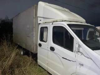 Грузовой автомобиль Газель 278871, 2019 г.в., госномер С661РМ43, VIN X8B278871K0021722, цвет кабины белый, тентованный кузов, не на ходу. Местонахождение: Кировская область, г. Киров, ул. Солнечная, д. 35. Обременение – аресты.